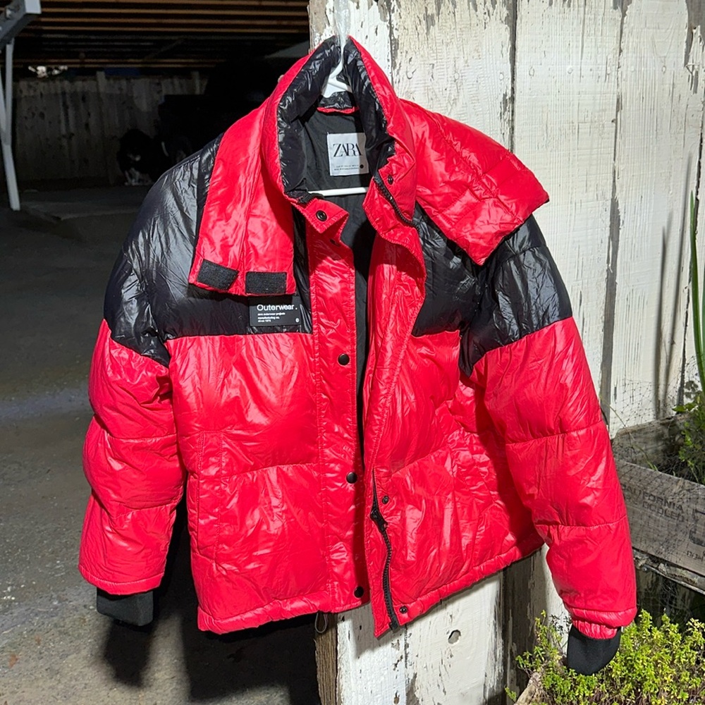 Zara  woman  red and black puff jacket